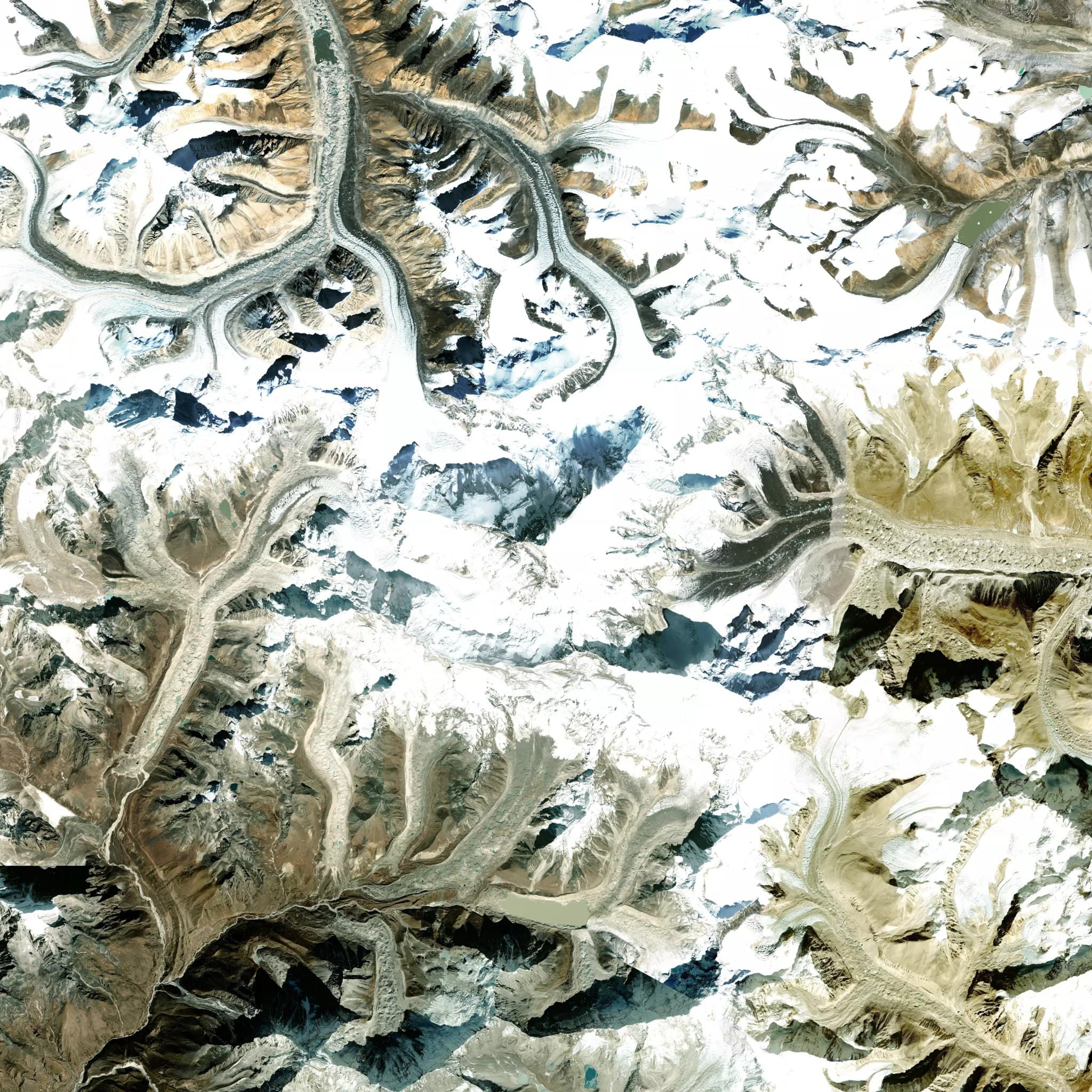 Everest satellite terrain view