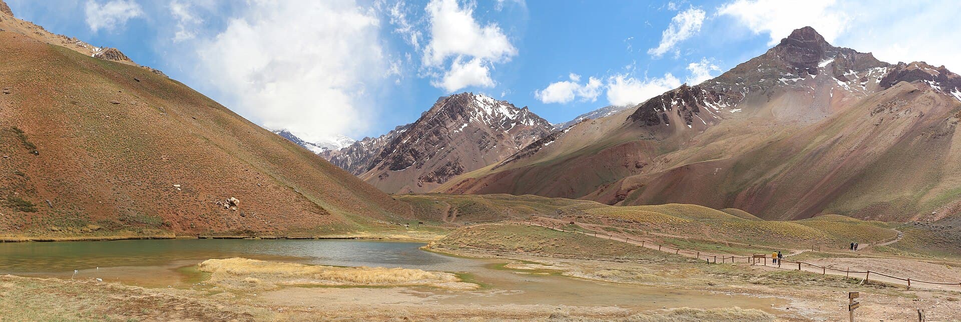 A lagoon in the dry valleys of Aconcagua Provincial Park