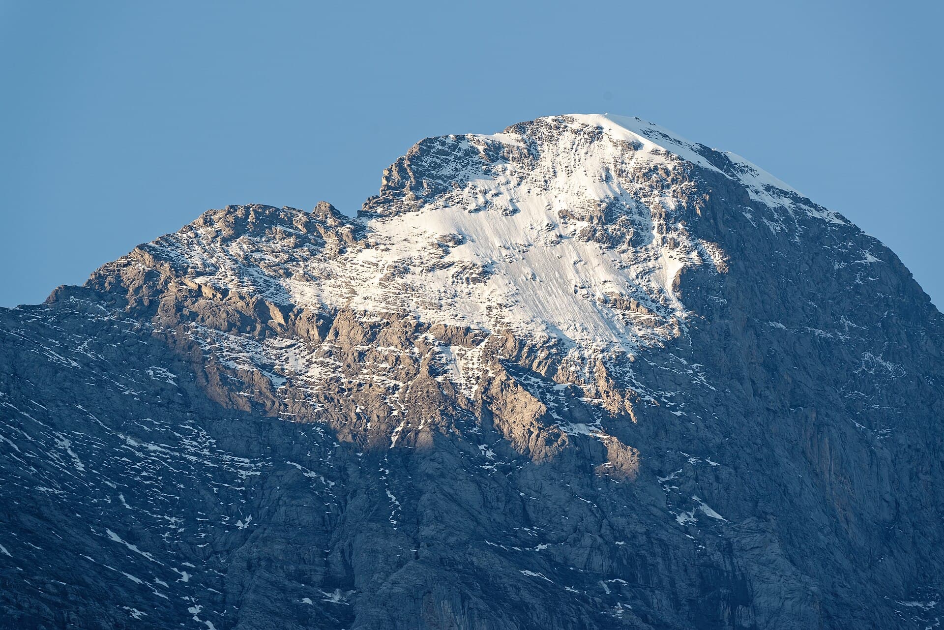 La cara norte del Eiger sobre Grindelwald