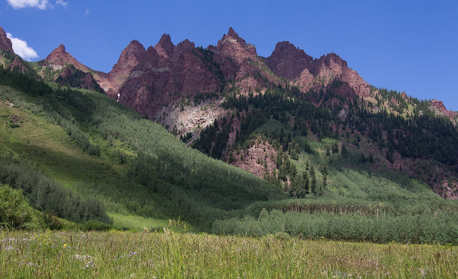 Las agujas rojas de los Maroon Bells
